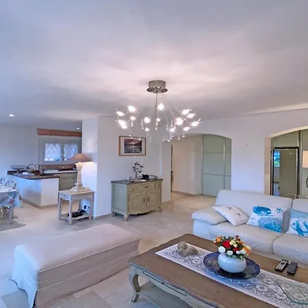 Les Saisons * Σαιντ-Μαξίμ