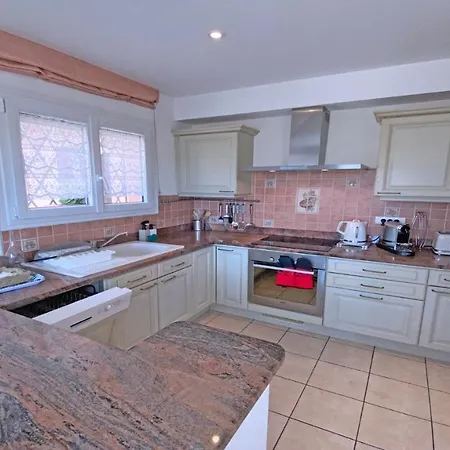 Les Saisons Апартаменты Сент-Максим